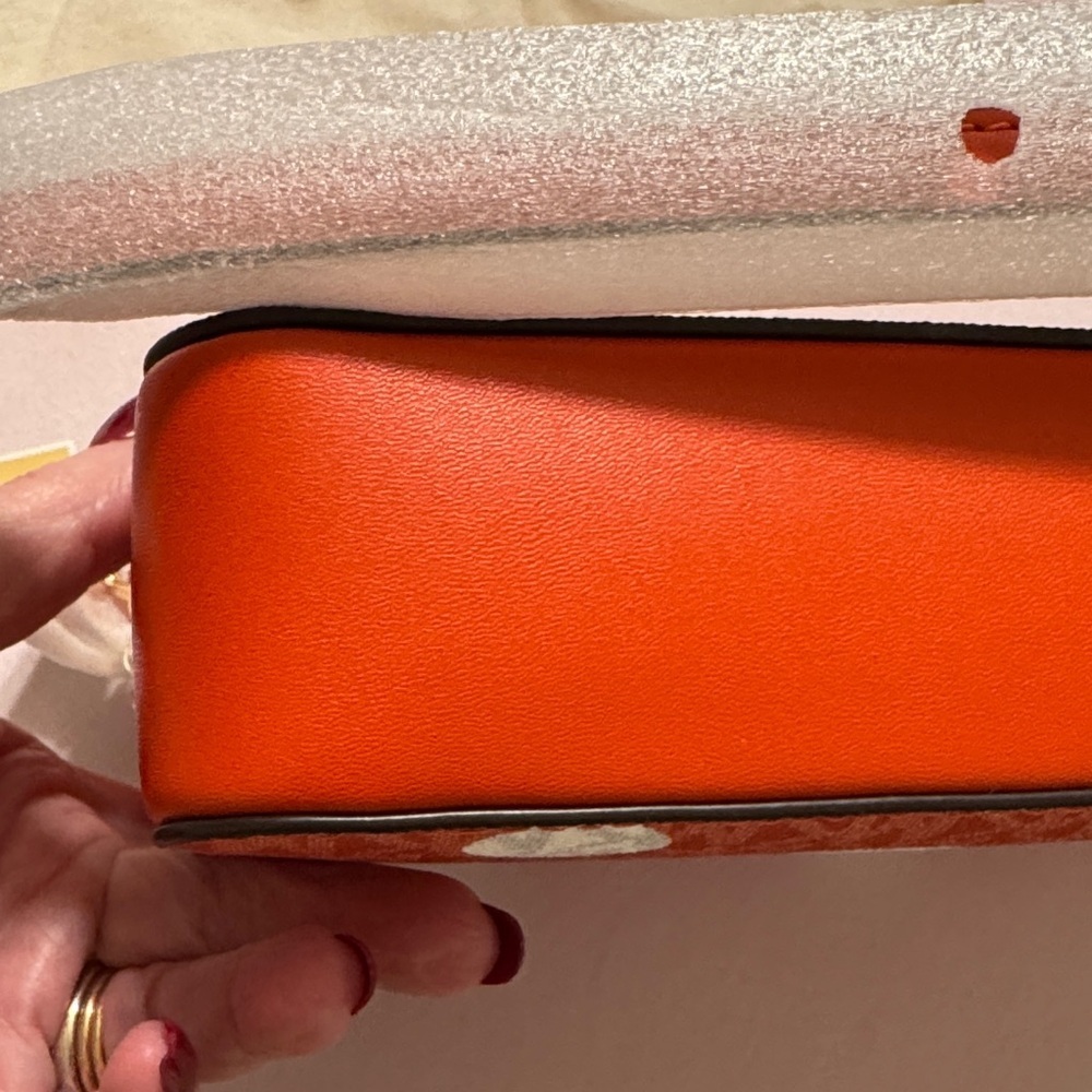 Michael Kors Orange/Red and White Dot Crossbody Bag NWT Jet Set - Picture 3 of 7